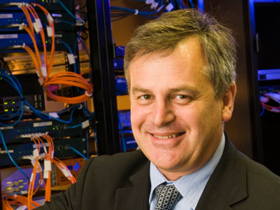 Chief Defence Scientist and head of DSTO, Dr Alex Zelinsky. Chief Defence Scientist and head of DSTO, Dr Alex Zelinsky.