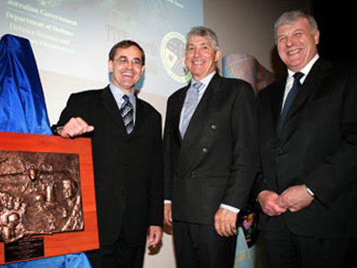 Dr Tony Lindsay with Senator Sandy Macdonald and CDS Dr Roger Lough.