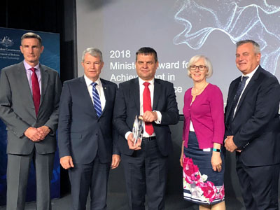 L to R: Chief of the Defence Force, Angus Campbell; Assistant Minister for Defence, Senator the Hon David Fawcett; Dr Andrew Piotrowski, Acting Secretary, Rebecca Skinner, Chief Defence Scientist, Alex Zelinsky