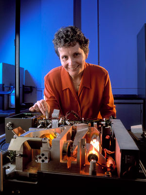 DST Group's Jackie Craig conducting hyperspectral research