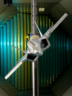 A JSF model in DST Group's low-speed wind tunnel.