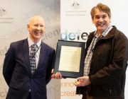 DSTG Chief Dr Greg Bain (left) presents Professor Javaan Chahl with a Defence Commendation acknowledging his valuable partnership with DSTG and Defence.