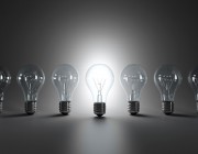 The inaugural Defence Innovation Forum proudly hosted by DSTO A row of lightbulbs